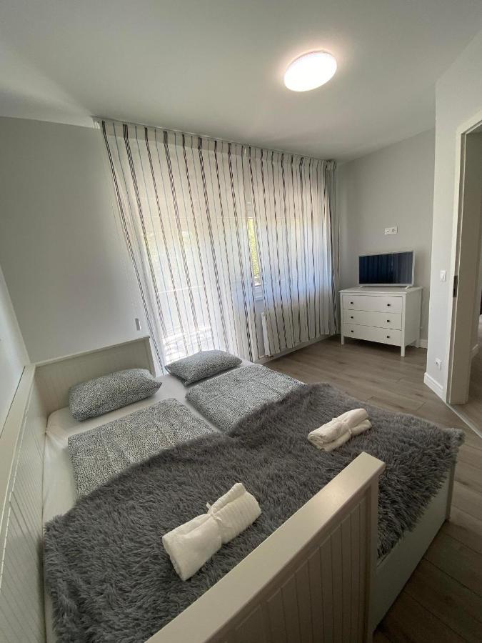 Aida Apartman Сиофок Екстериор снимка