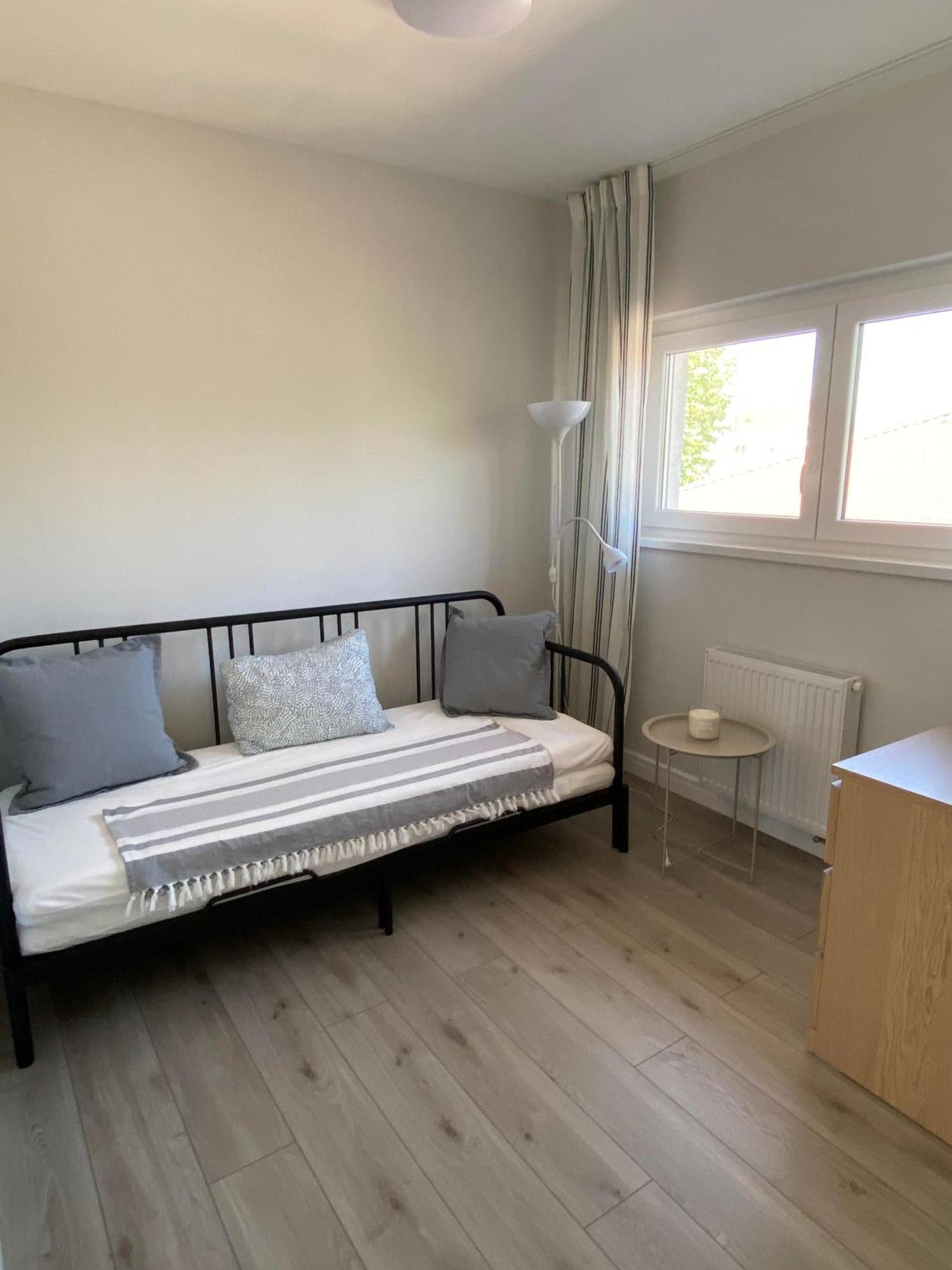 Aida Apartman Сиофок Екстериор снимка